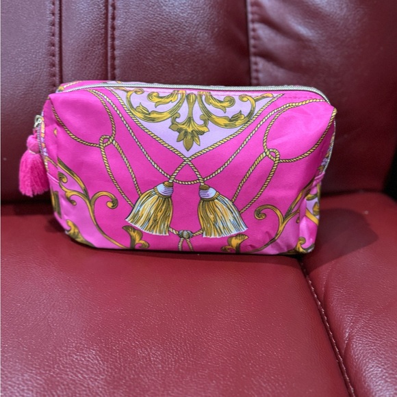 Estee Lauder make up bag - Picture 3 of 14